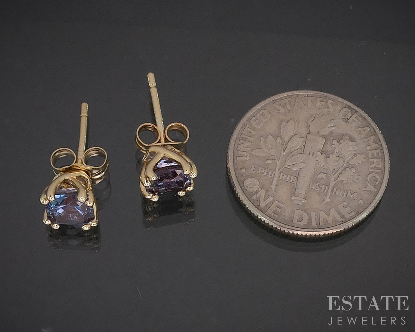 14k Yellow Gold Cushion Cut Alexandrite Stud Earrings 1.3g i20366b