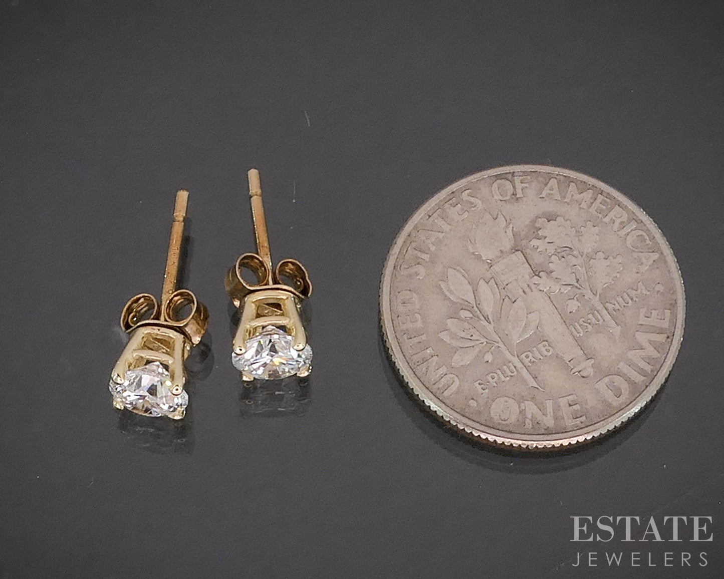 10k Yellow Gold Round Lab Created .60ctw Diamond Stud Earrings i20386