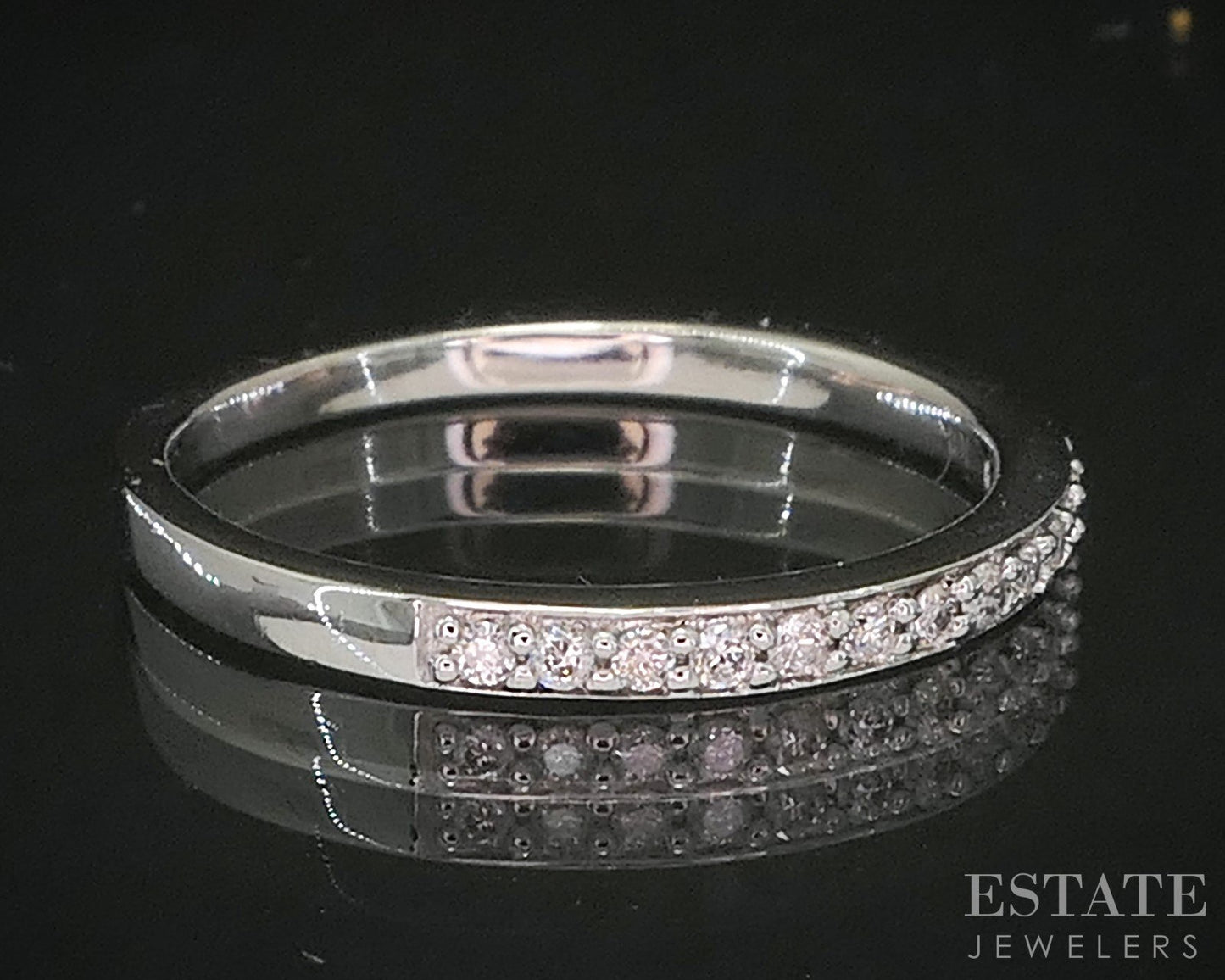 10k White Gold Natural .06ctw Diamond Ladies Wedding Band 1.8g i20474
