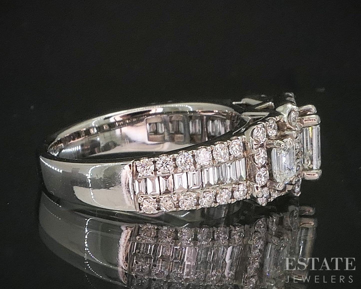 14k White Gold Emerald Natural 1.46ctw Diamond Halo Engagement Ring 6.4g i20465