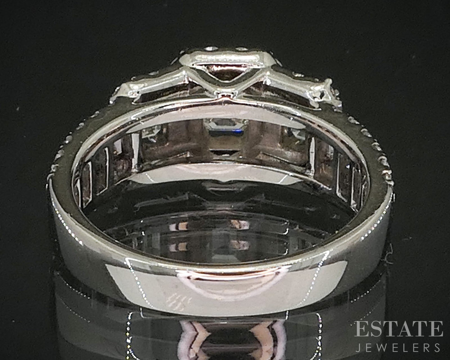 14k White Gold Emerald Natural 1.46ctw Diamond Halo Engagement Ring 6.4g i20465