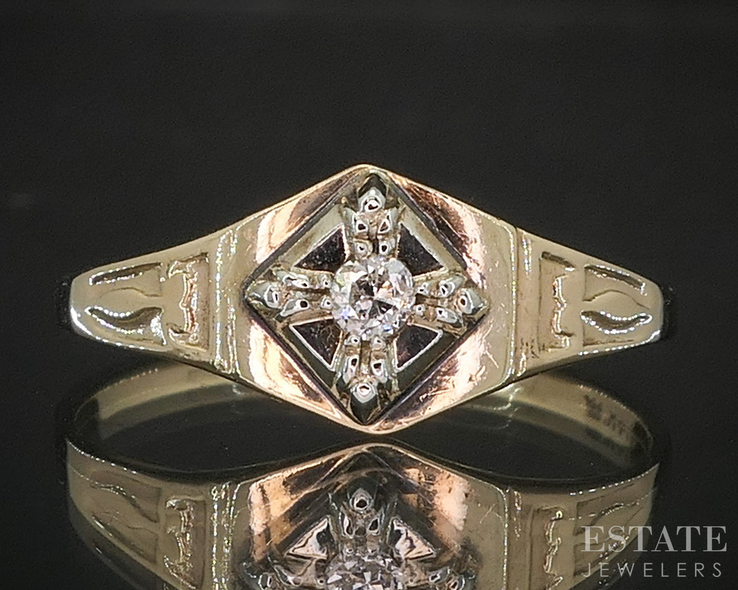 Antique 10k Yellow Gold Natural .06ct Diamond Solitaire Band Ring 2.4g p16157b