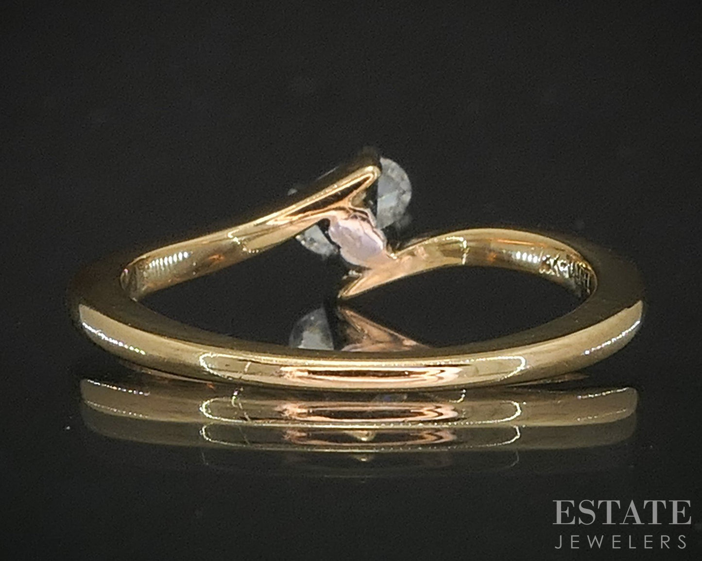 18k Yellow Gold Oval Natural .17ct Diamond Solitaire Ring 2.7g p16179b