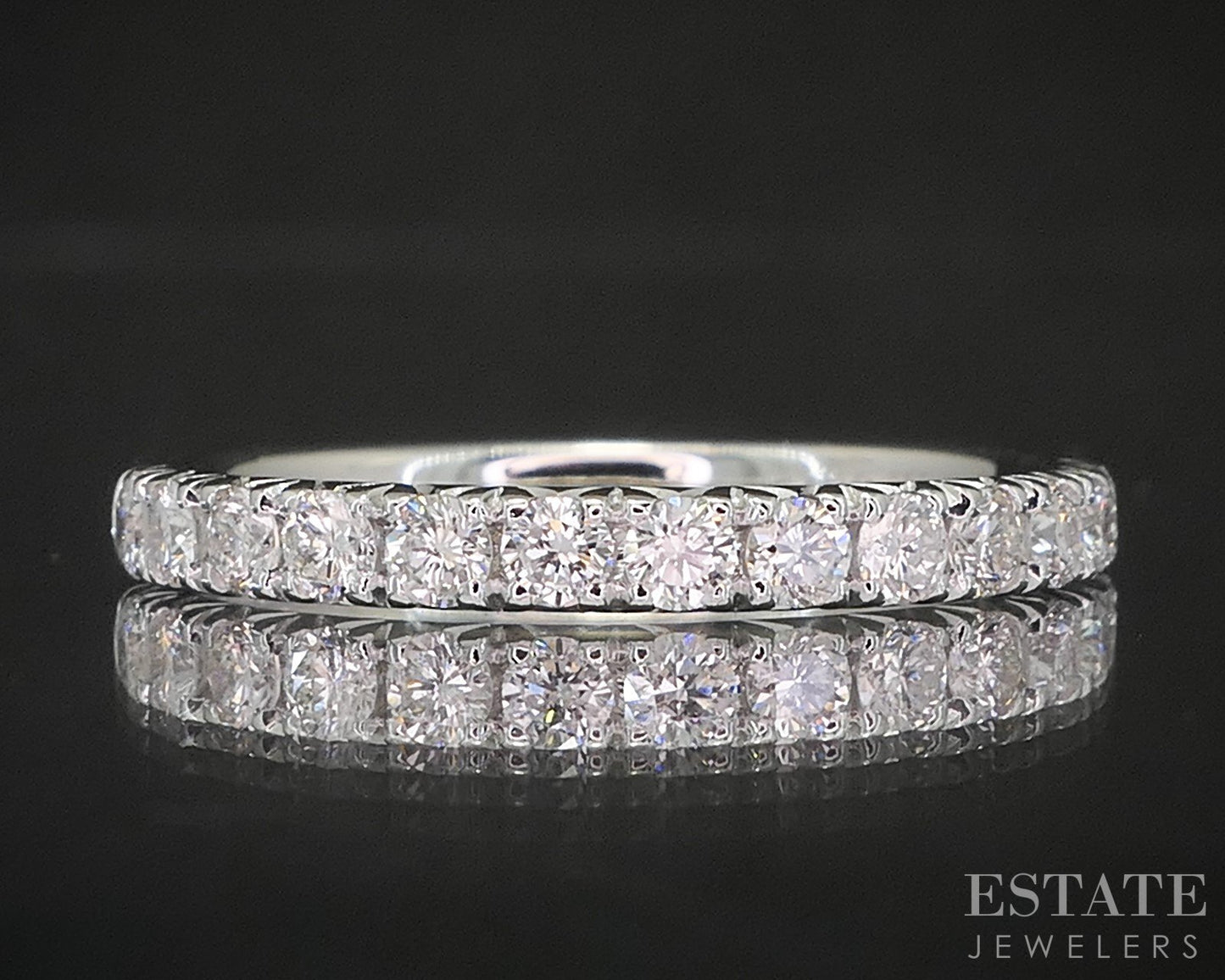 14k White Gold Round Natural .50ctw Diamond Ladies Wedding Band 2.1g p16314