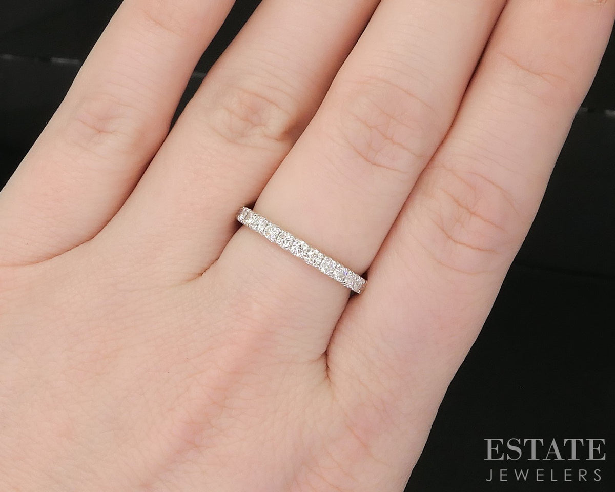 14k White Gold Round Natural .50ctw Diamond Ladies Wedding Band 2.1g p16314