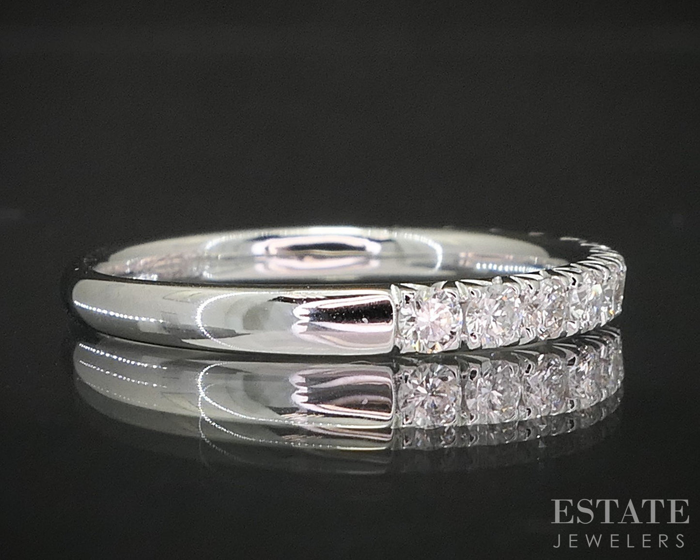 14k White Gold Round Natural .50ctw Diamond Ladies Wedding Band 2.1g p16314