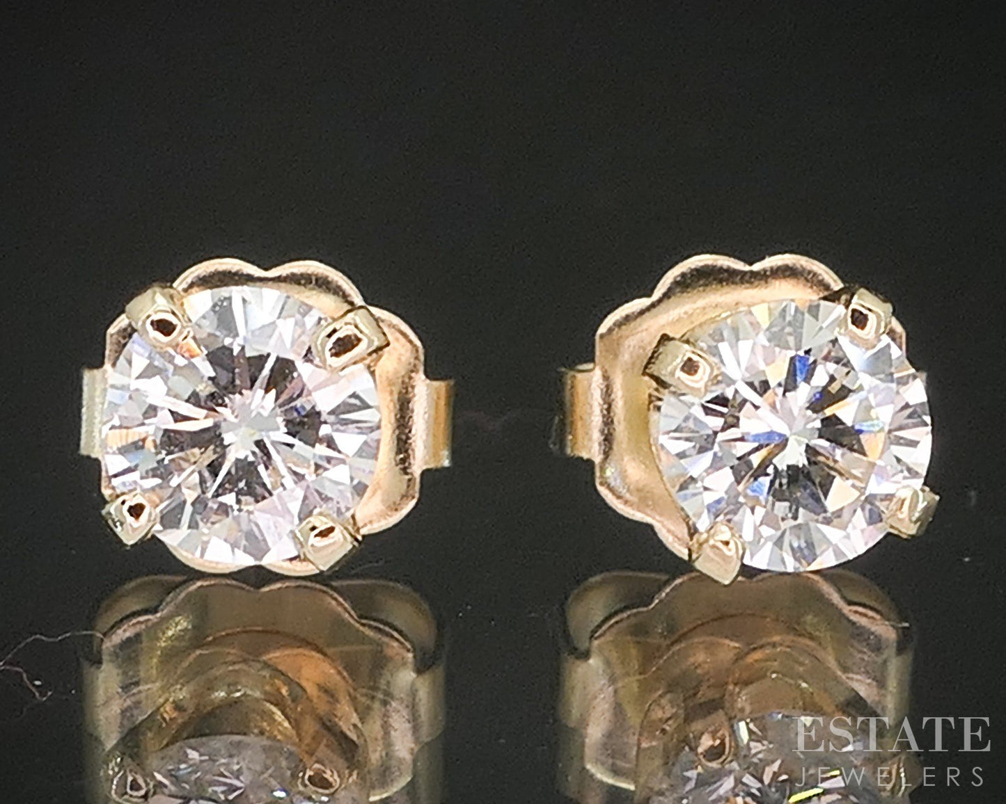 14k Yellow Gold Round Natural .58ctw Diamond Stud Earrings p16420