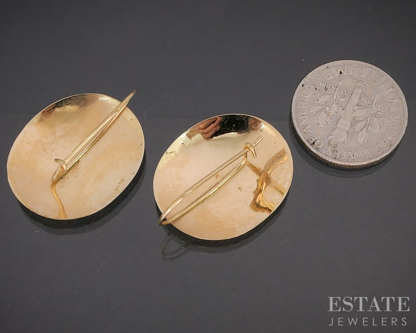 Vintage 14k Yellow Gold Etched Floral Disk Oval Dangle Earrings 2g p16589b