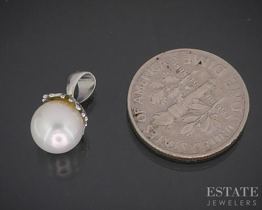 Vintage 14k White Gold 7.3mm Cultured Pearl Ladies Pendant 1.0g p16592b