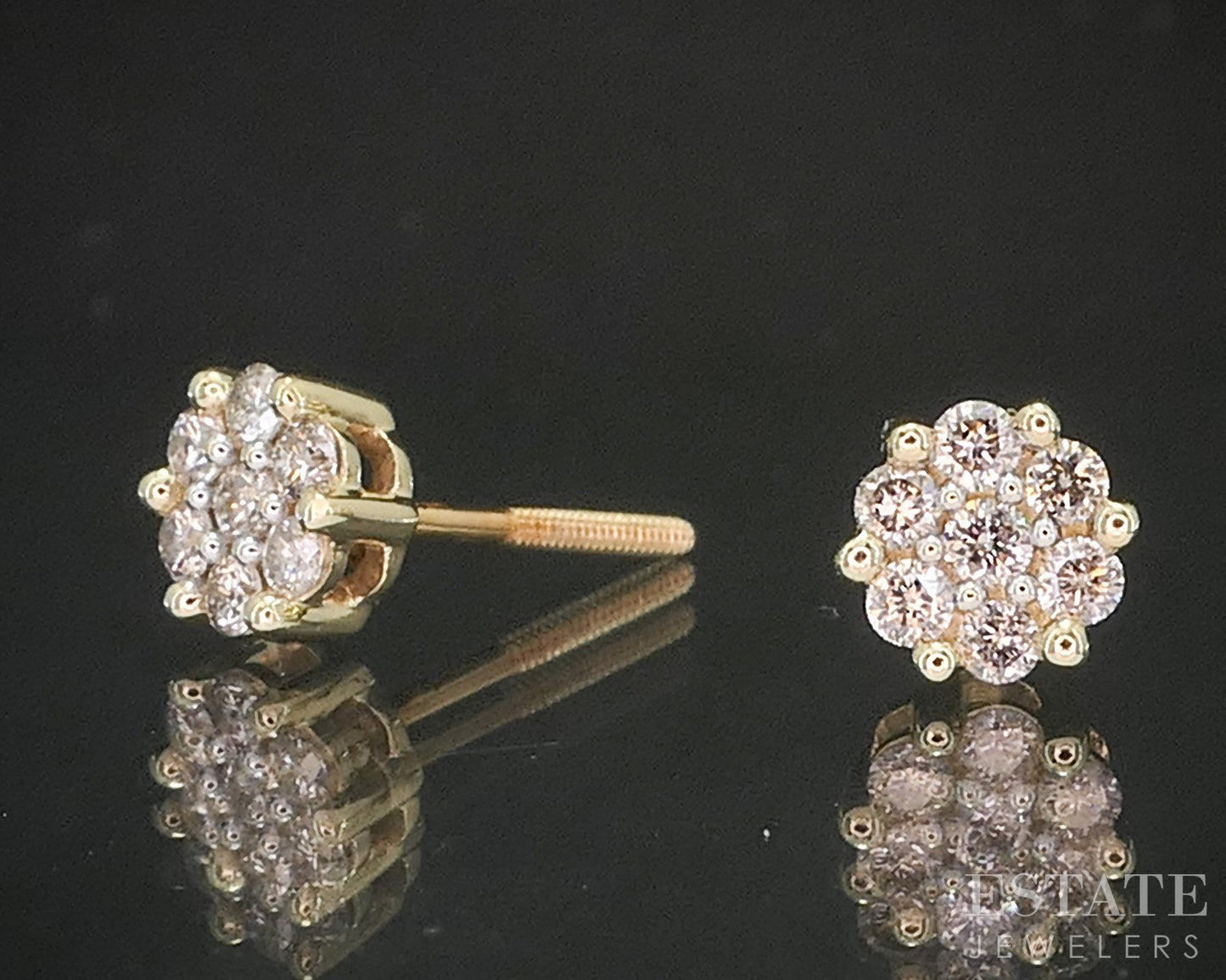 10k Yellow Gold Round Natural .07ctw Diamond Cluster Stud Earrings 0.7g p16664b