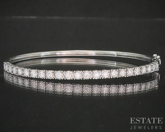14k White Gold Round Natural .59ctw Diamond Hinged Bangle Bracelet 7.4g p92411