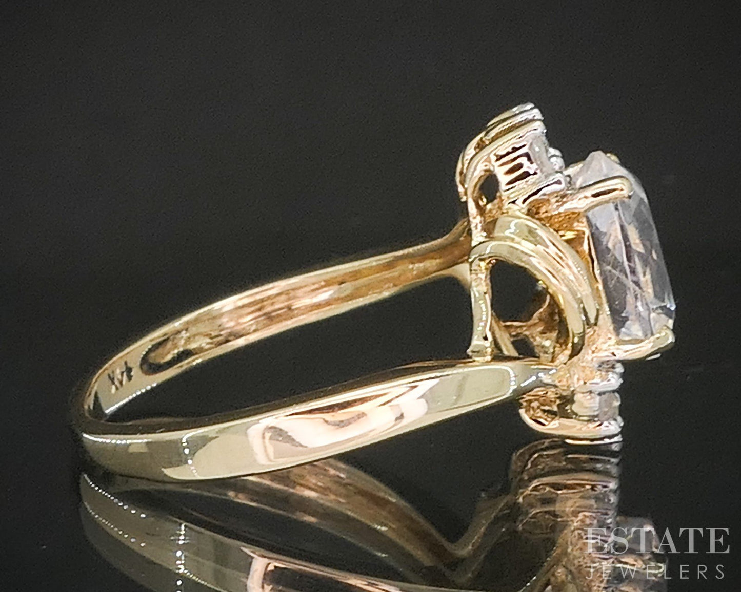 14k Yellow Gold Natural Moonstone & Diamond Ladies Ring 2.7g p17562