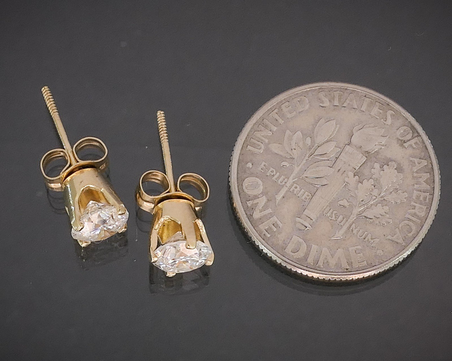 14k Yellow Gold Round Natural .80ctw Diamond Stud Earrings p17530