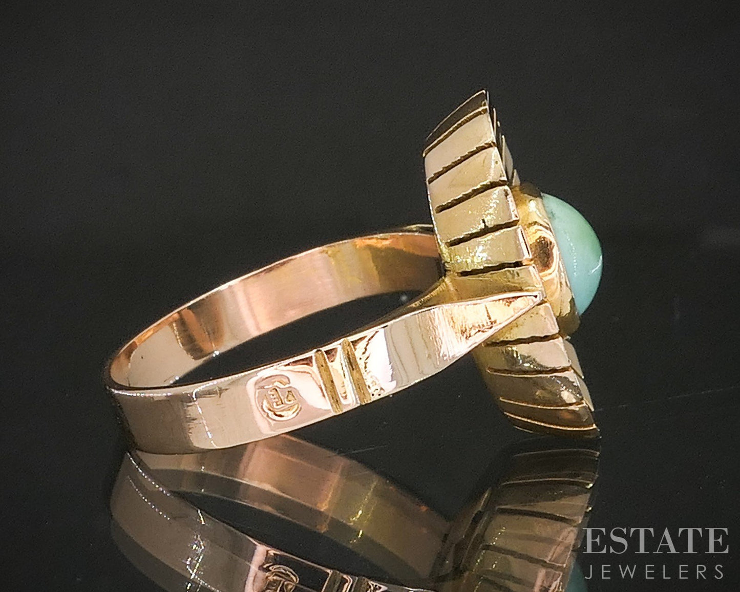 Vintage 18k Yellow Gold Oval Natural Turquoise Ladies Shield Ring 3.7g p17366