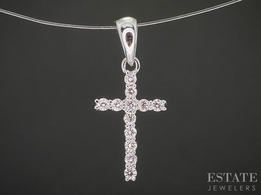 18k White Gold Natural .13ctw Diamond Cross Pendant 0.5g p18056b