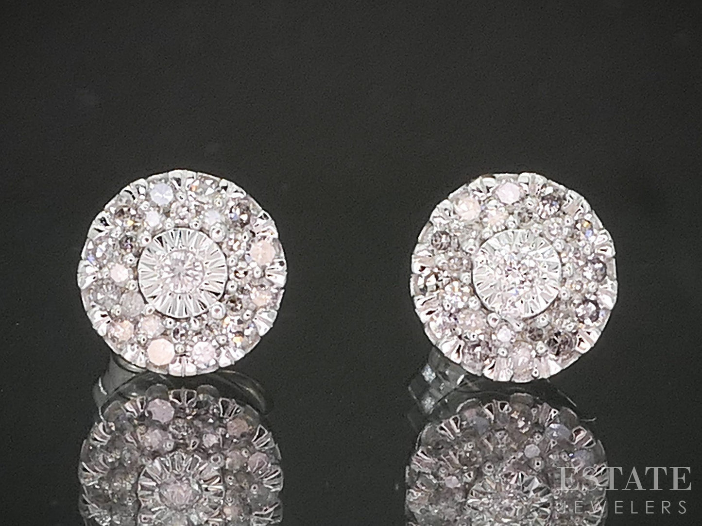 10k White Gold Round Natural .15ctw Diamond Cluster Stud Earrings 1.4g p18144b