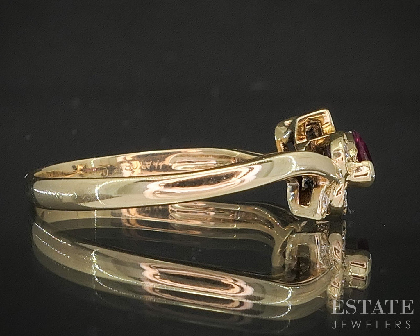 14k Yellow Gold Natural Ruby & Diamond Ladies Band Ring 1.6g p18186b