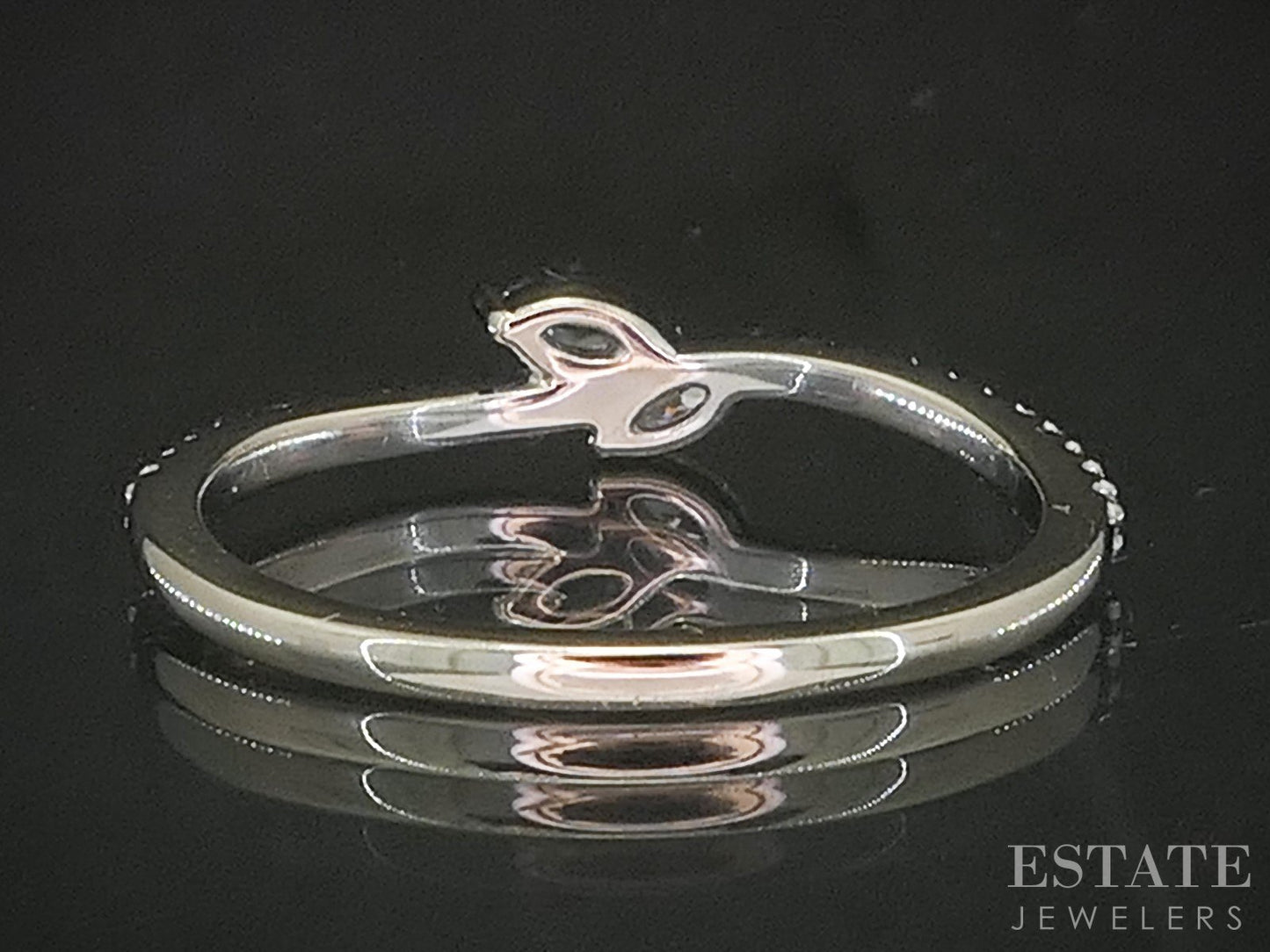 14k White Gold Natural Blue Topaz & Diamond Ladies Band Ring 1.8g p18199b