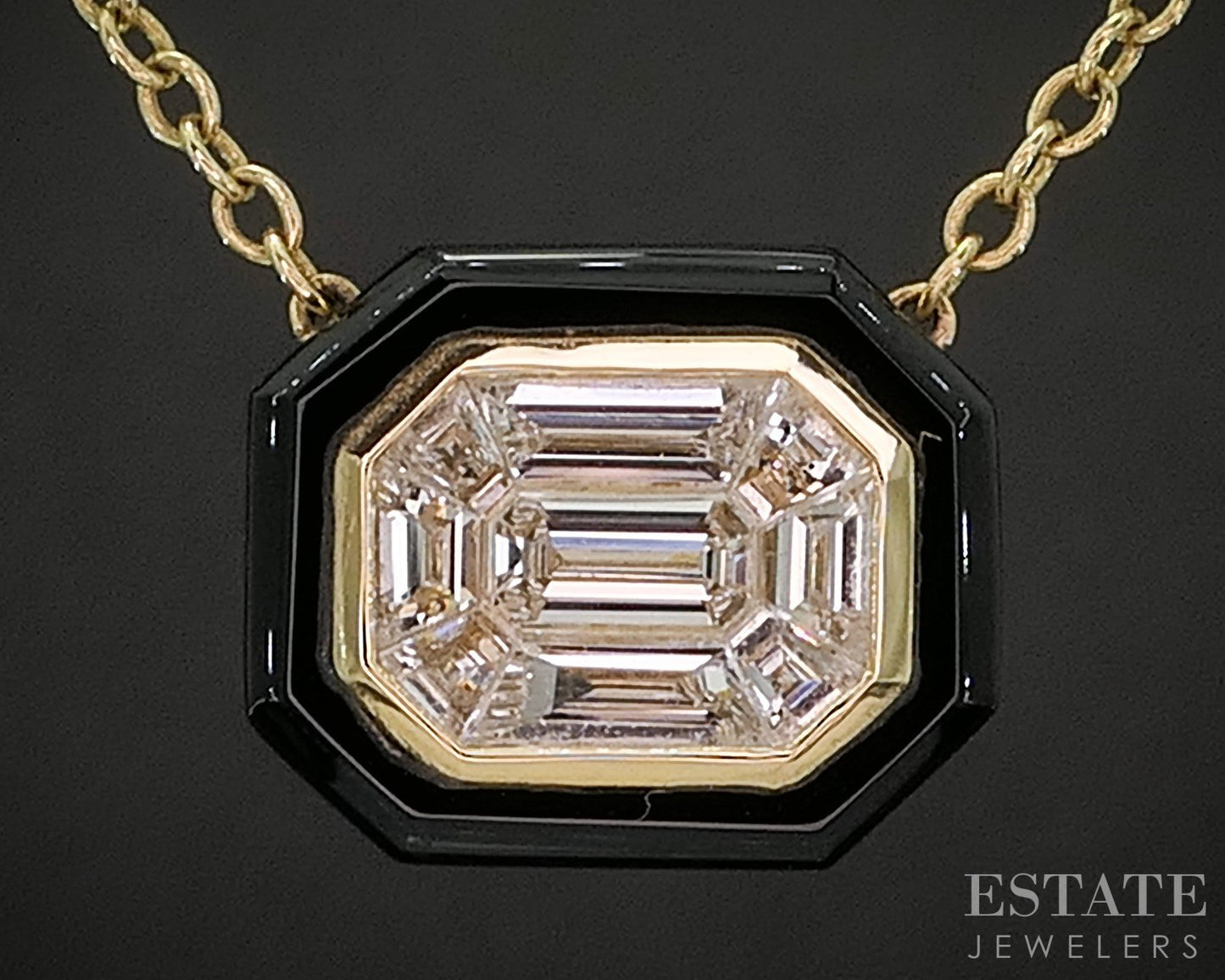18k Yellow Gold Natural .64ctw Diamond & Black Agate Shield Necklace 4.8g p18787