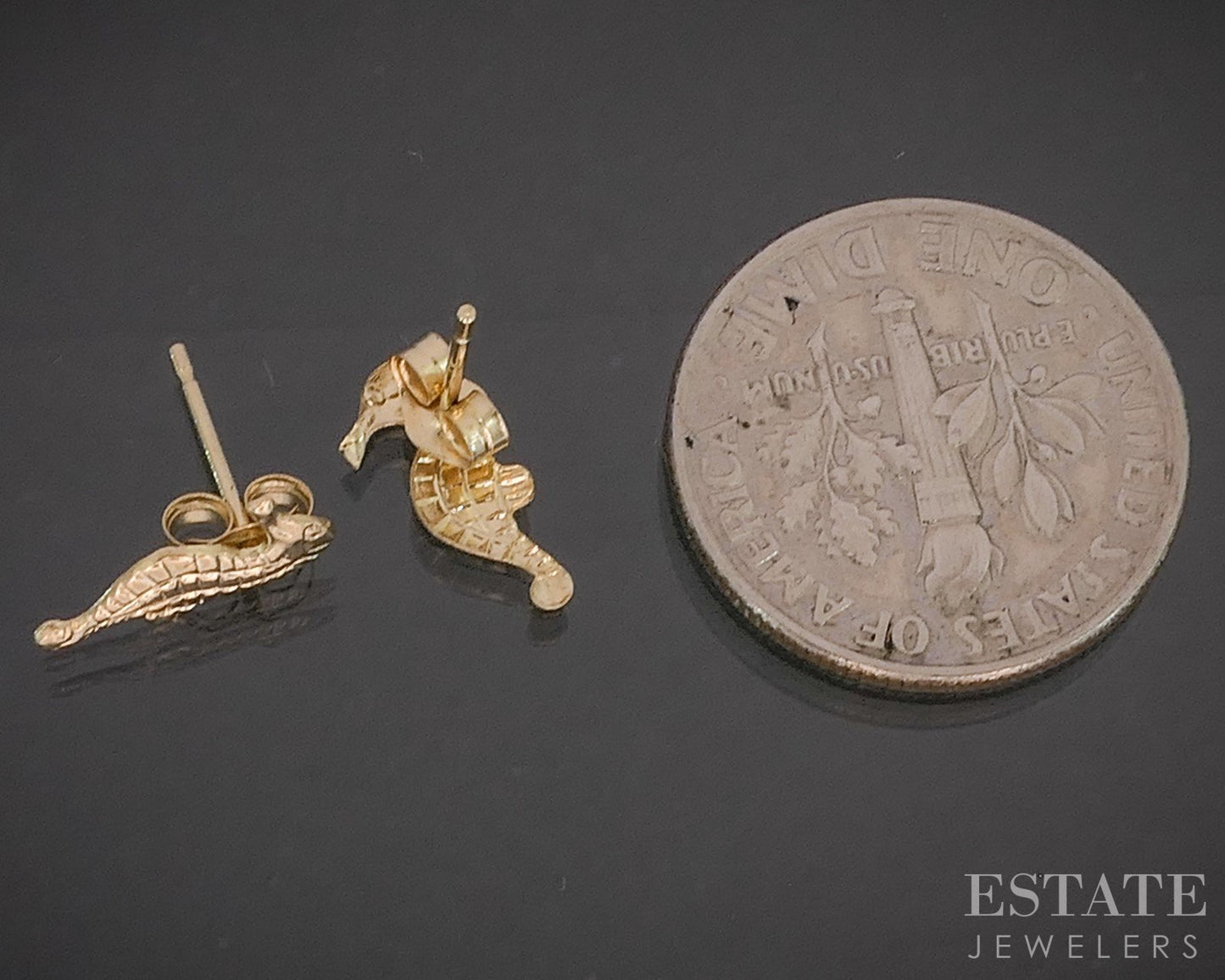 14k Yellow Gold Seahorse Stud Earrings 0.3g p19305b