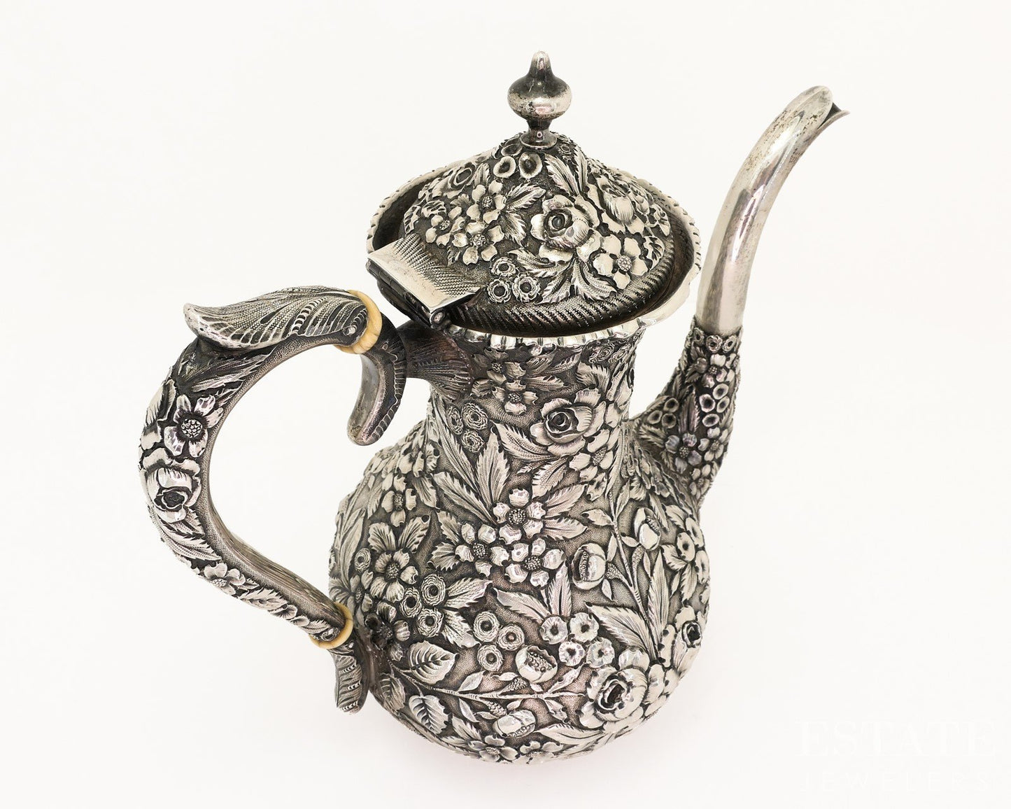 Antique Sterling Silver 1916 Stieff Repoussé Coffee Pot 8" 576g p18865