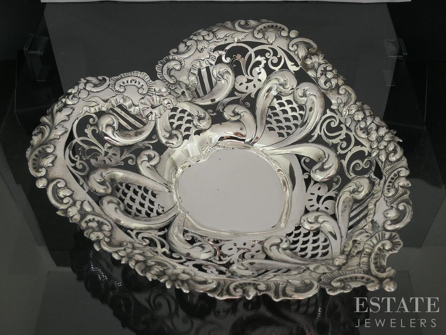 1892 Sterling Gorham 3293 Footed Pierced Heart Bowl Candy Dish 237g p19985