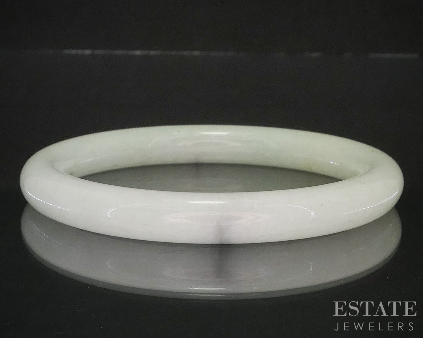 Vintage 8mm Natural Green Jade Carved Bangle Bracelet 34.7g p18421