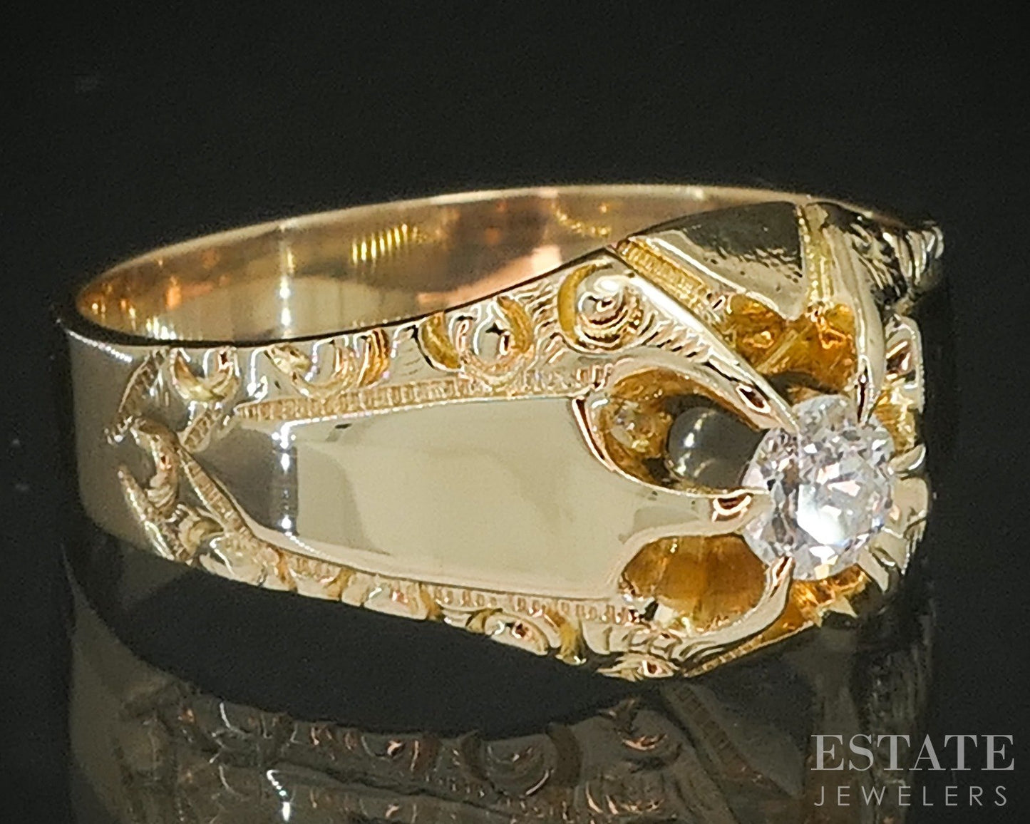 Antique Victorian 14k Yellow Gold .24ct Diamond Solitaire Belcher Ring p17298