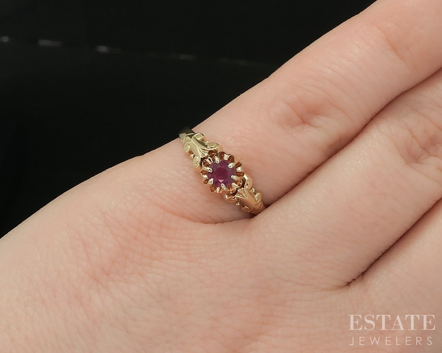 Antique Victorian 14k Yellow Gold Natural Ruby Solitaire Ring 1.8g p17834