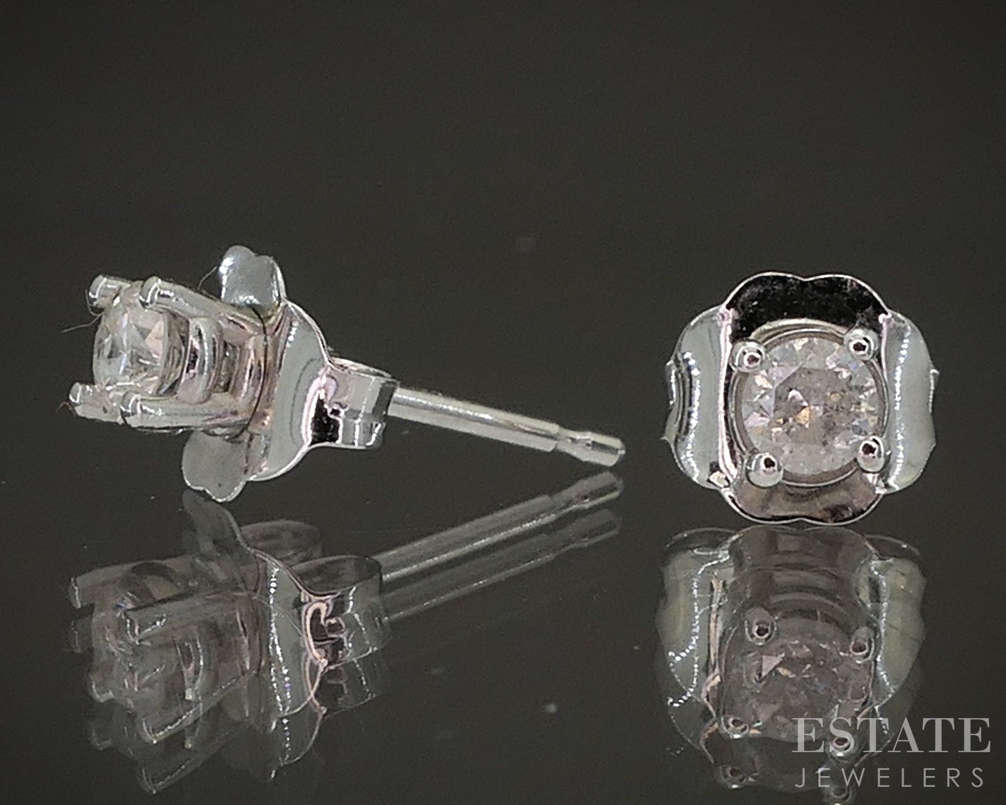 14k White Gold Round Natural .15ctw Diamond Stud Earrings p15948b
