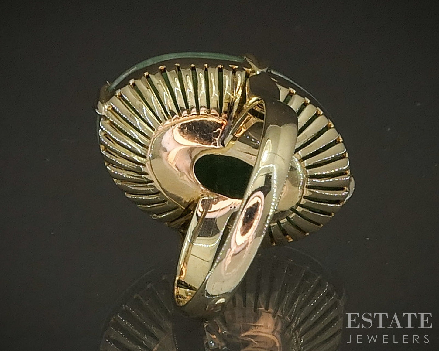Antique 14k Yellow Gold Oval Natural Green Jade Ladies Ring 8.4g p16501b