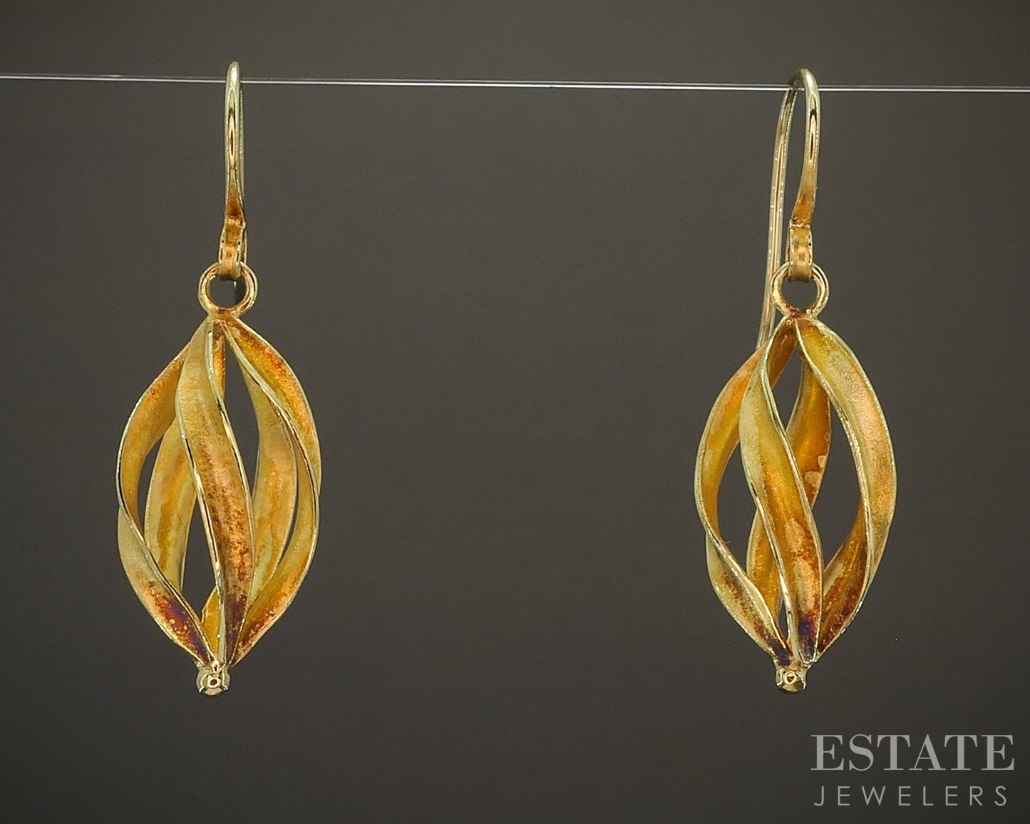 Vintage 18k Yellow Gold Brushed Twisted Dangle Ladies Earrings 4.3g p16319b