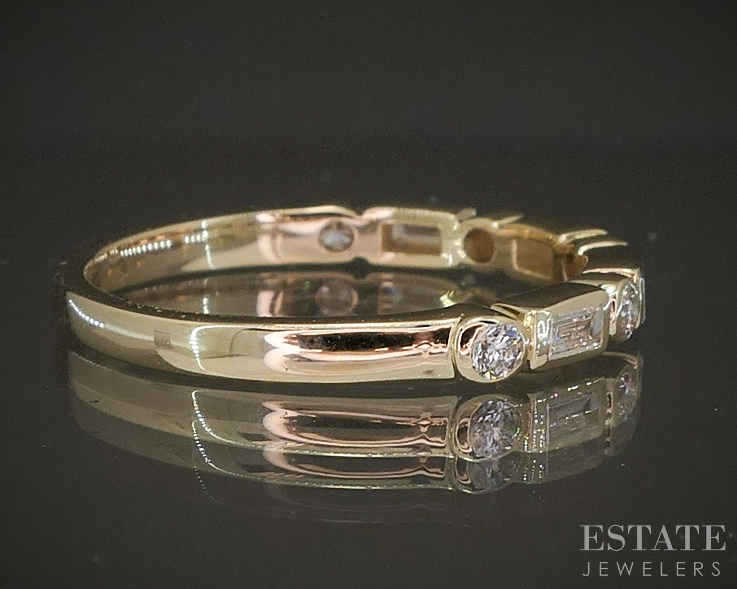 14k Yellow Gold .27ctw Round & Baguette Diamond Wedding Band p22557