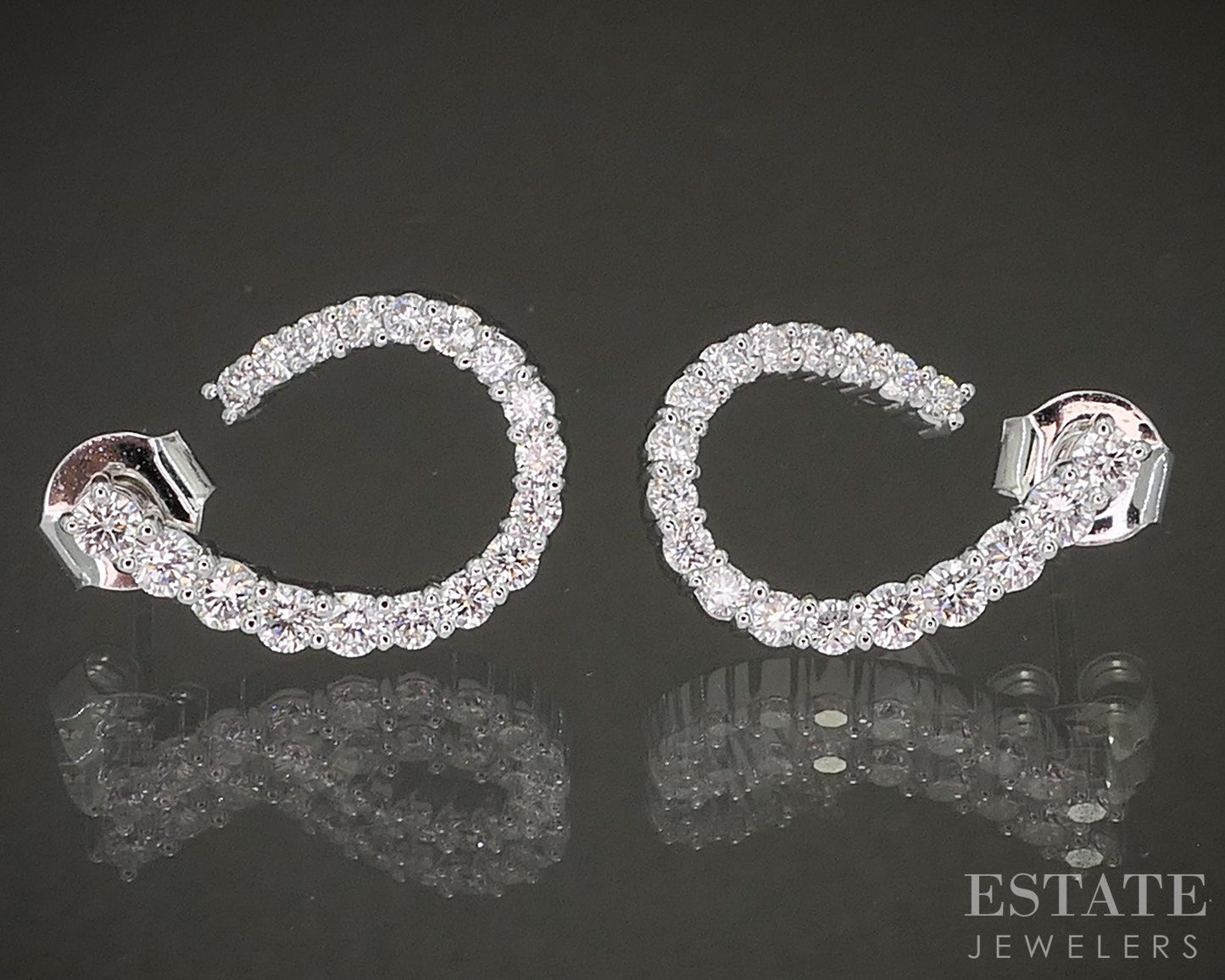 10k White Gold Lab Diamond I/O Swirl Stud Earrings p22464
