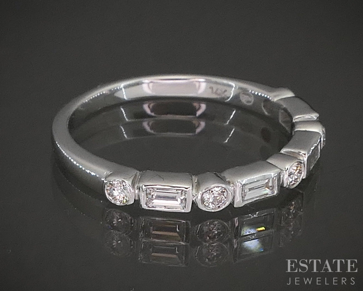 14k White Gold .30ctw Round & Baguette Diamond Wedding Band p22558