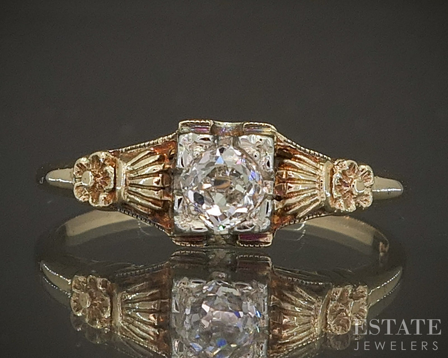 Antique 14k Yellow Gold OEC .10ct Diamond Solitaire Belcher Ring 2.4g i20228