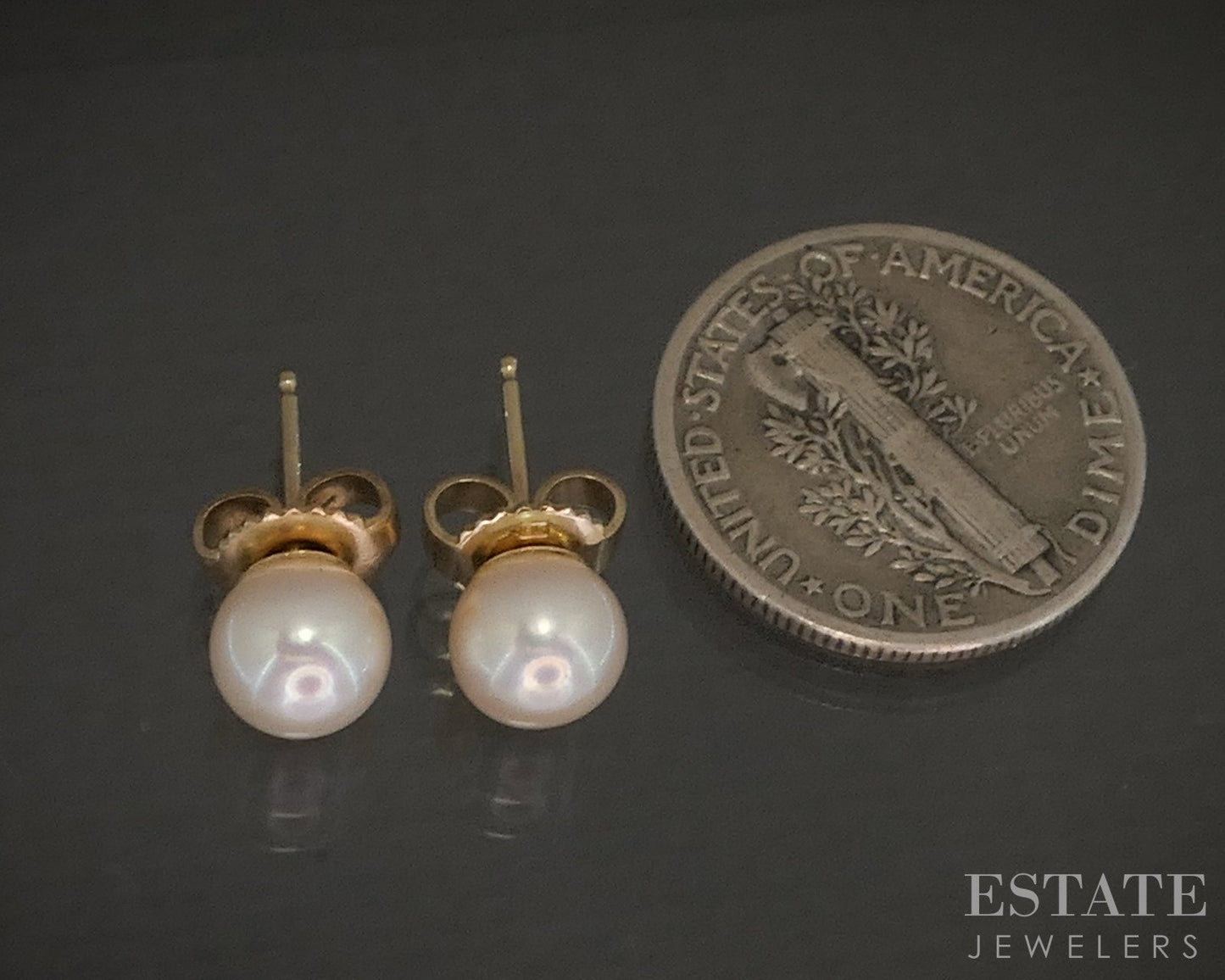 14k Yellow Gold 6mm Akoya Pearl Stud Ladies Earrings p21023
