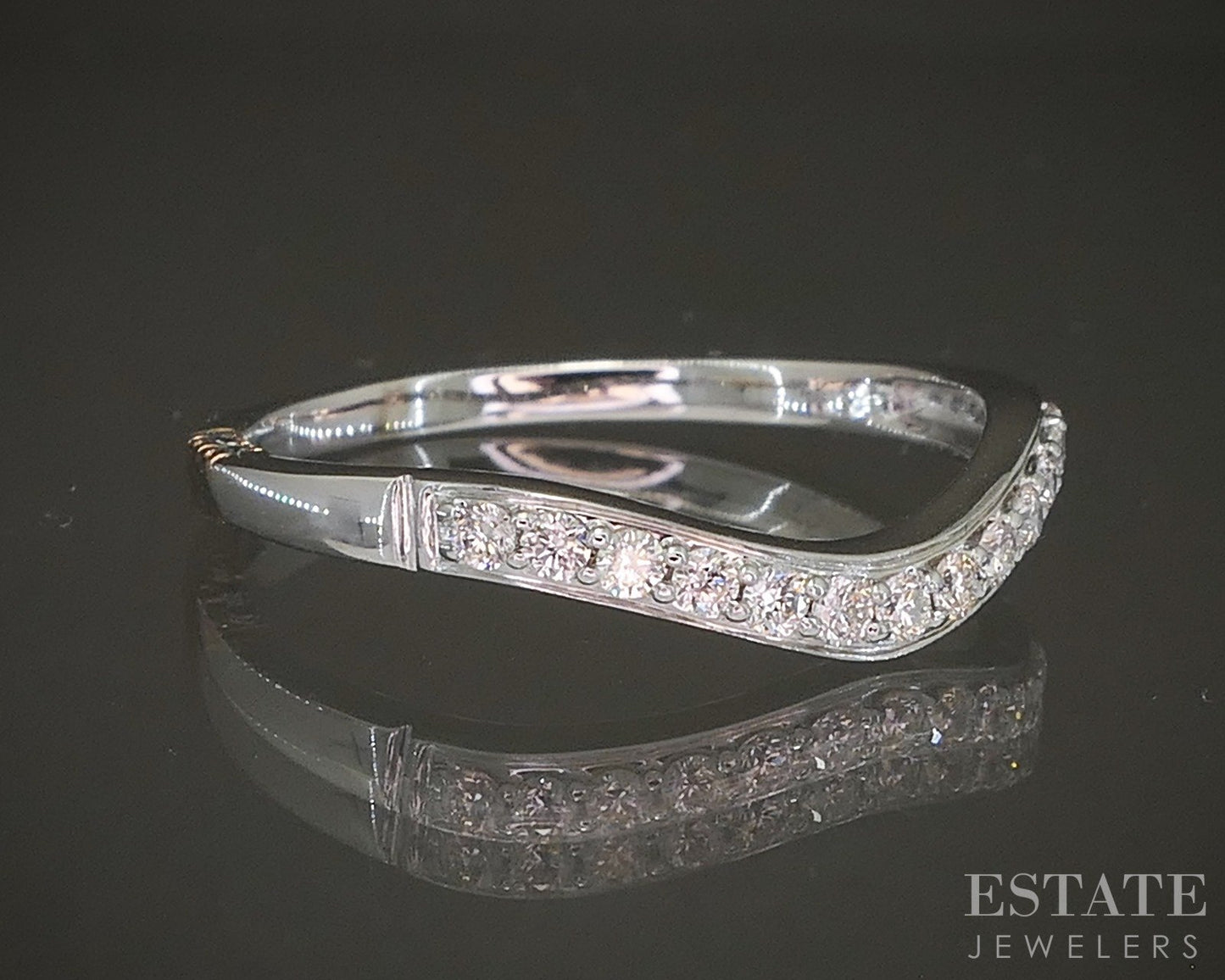 14k White Gold Natural .25ctw Diamond Ladies Contour Wedding Band 2g p20597b