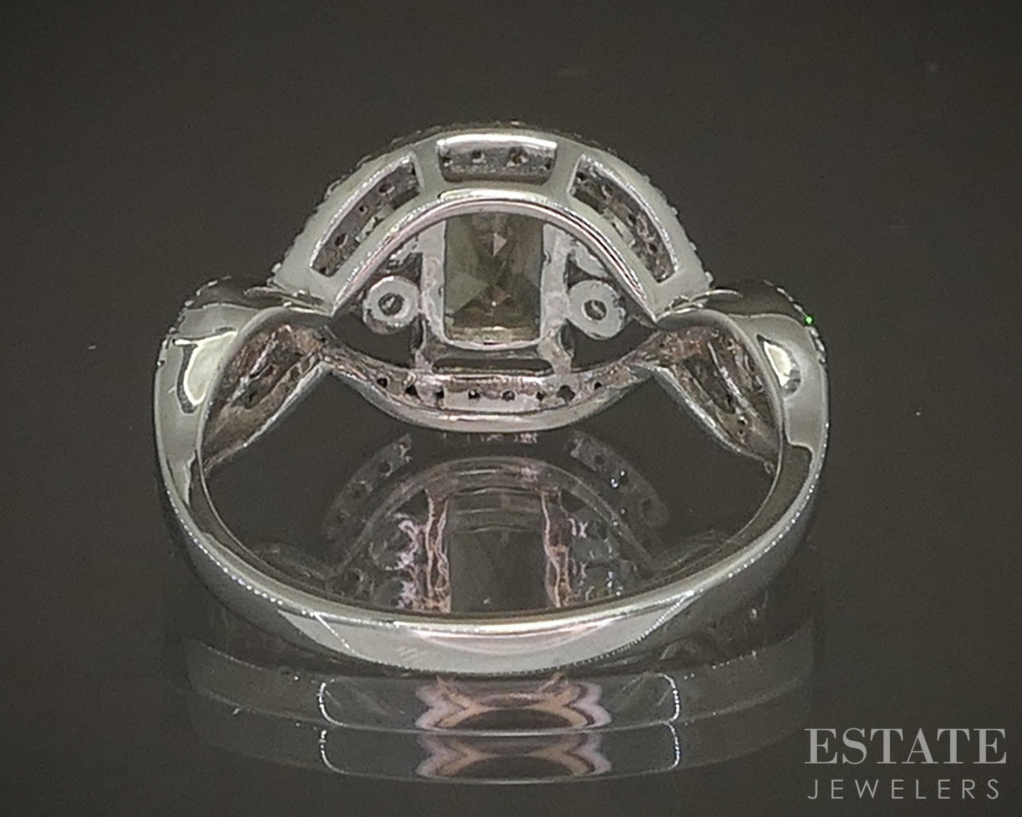18k White Gold Natural Zultanite & Diamond Ladies Ring 4.7g p19202
