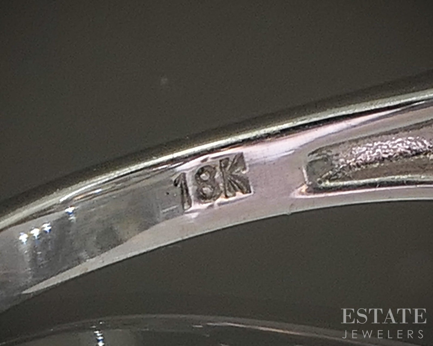 18k White Gold Natural Zultanite & Diamond Ladies Ring 4.7g p19202
