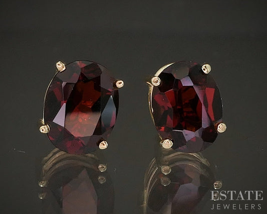14k Yellow Gold Oval Natural Garnet Stud Earrings 1.9g p14777b