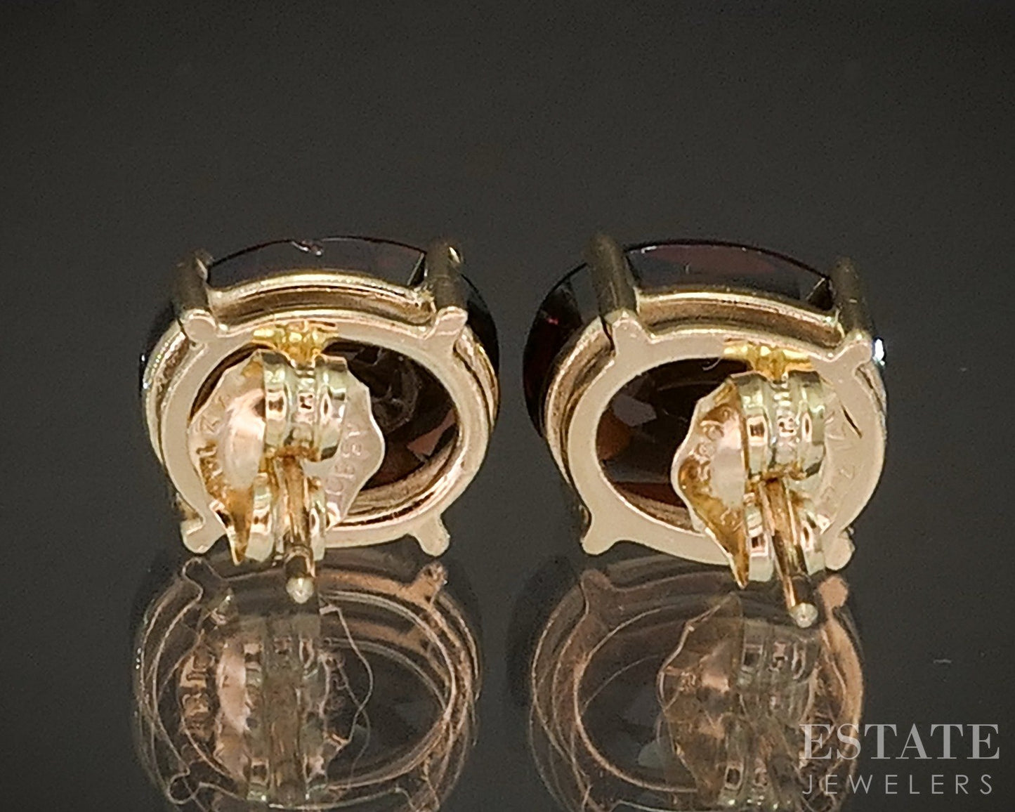 14k Yellow Gold Oval Natural Garnet Stud Earrings 1.9g p14777b