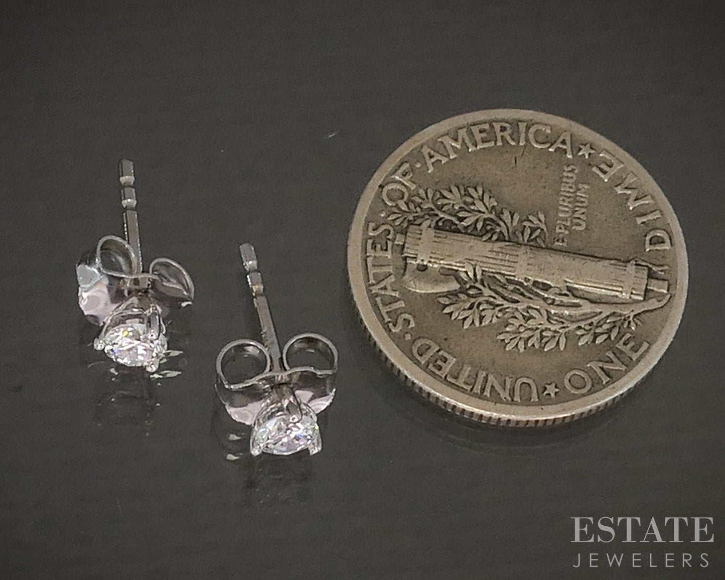 14k White Gold Round Lab Created .20ctw Diamond Martini Stud Earrings p20058b