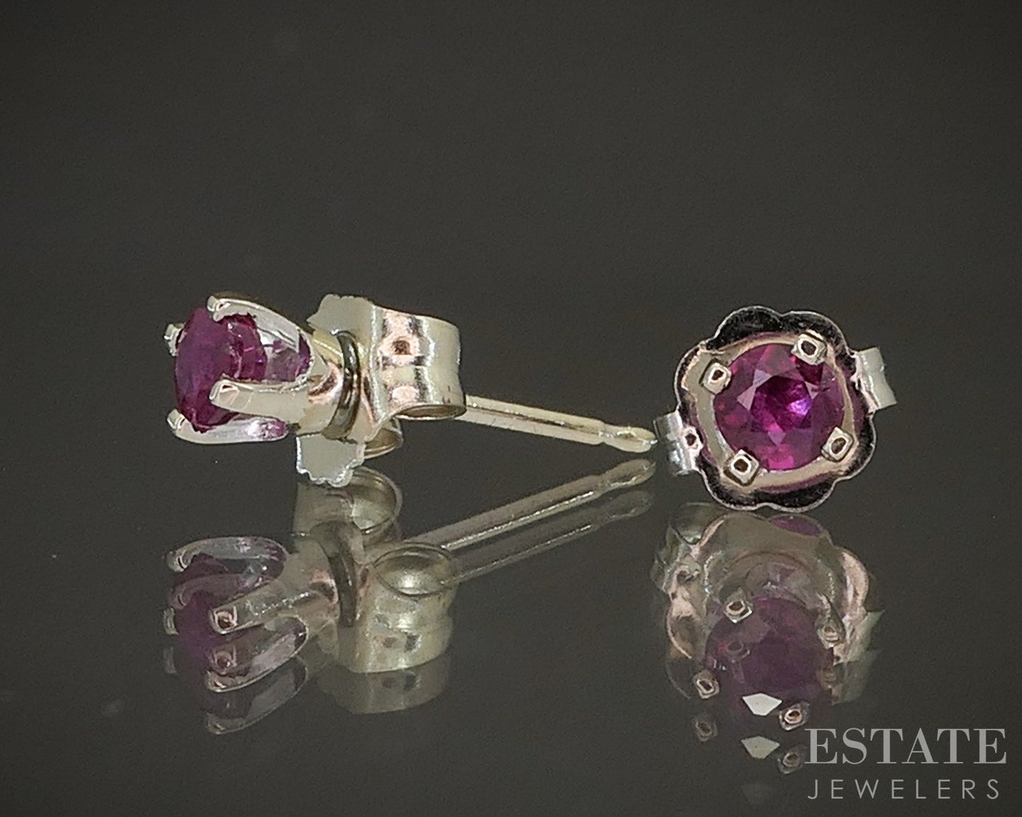 14k White Gold 2.7mm Round Natural Ruby Stud Earrings 0.4g p18934b