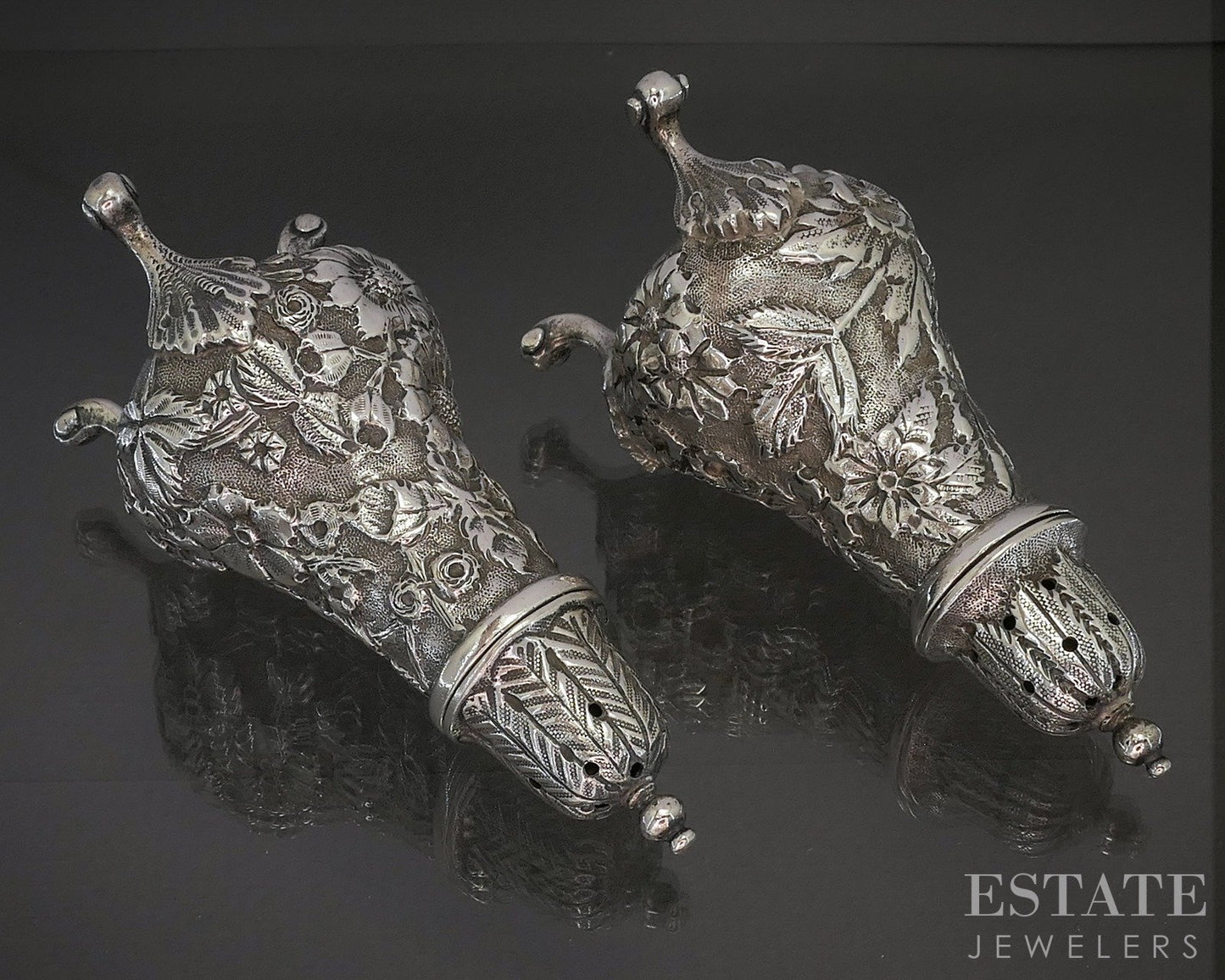 Antique Sterling Jacobi & Jenkins Repoussé Salt & Pepper Shaker Set 131g p23184