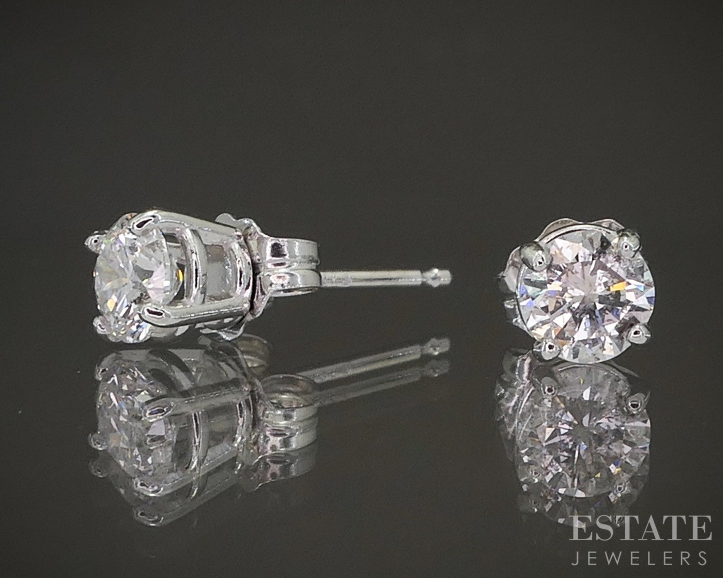 14k White Gold Round Natural .60ctw Diamond Stud Earrings p23046
