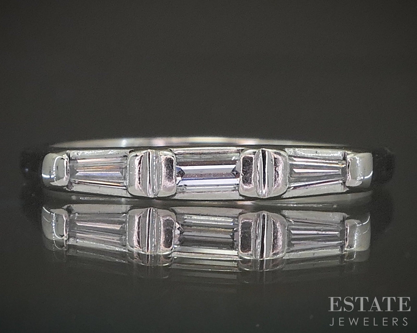 Vintage Platinum Baguette Natural .12ctw Diamond Ladies Wedding Band 2.8g p21637