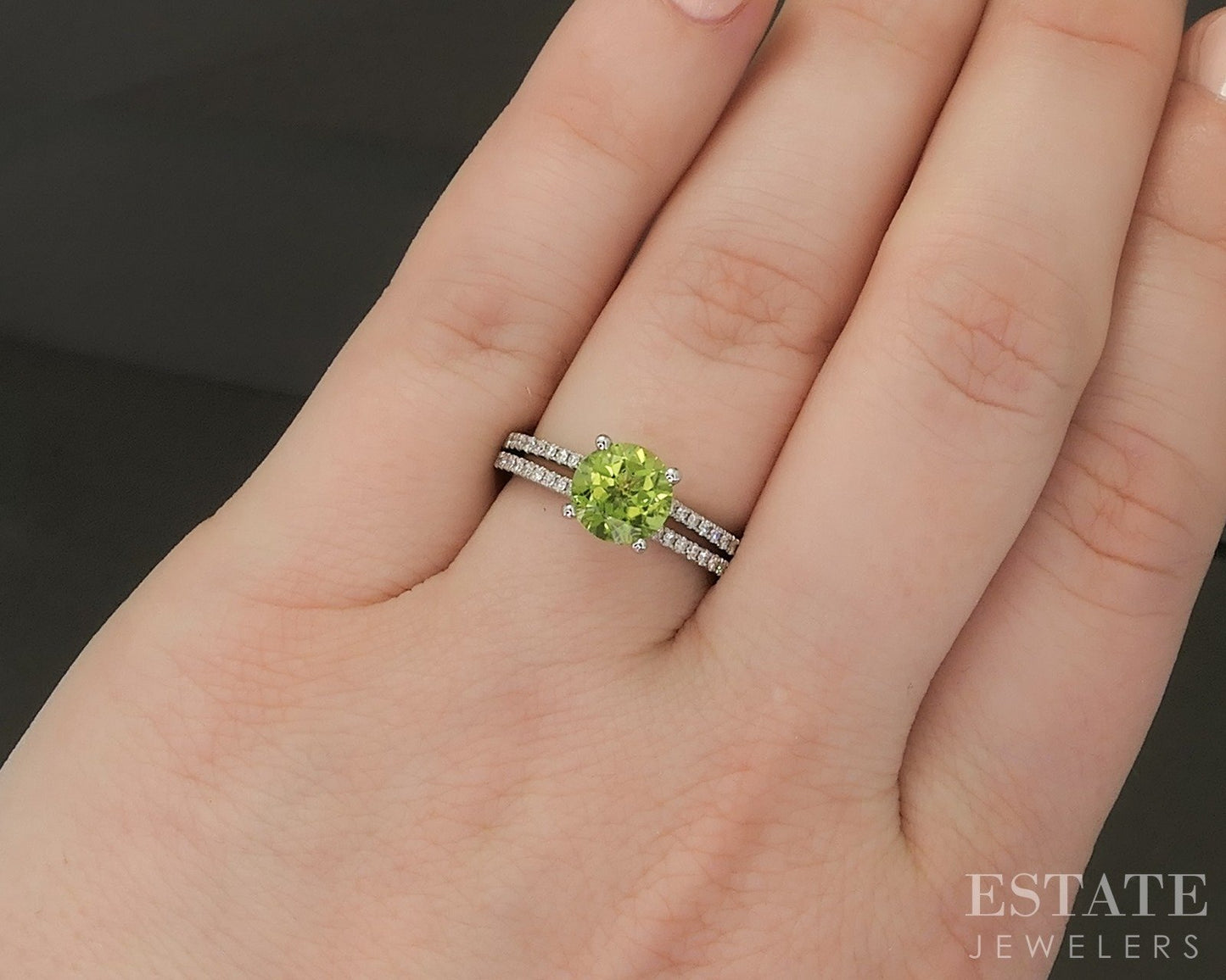 14k White Gold Round 1.47ct Natural Peridot & Diamond Ring 4.1g p24295