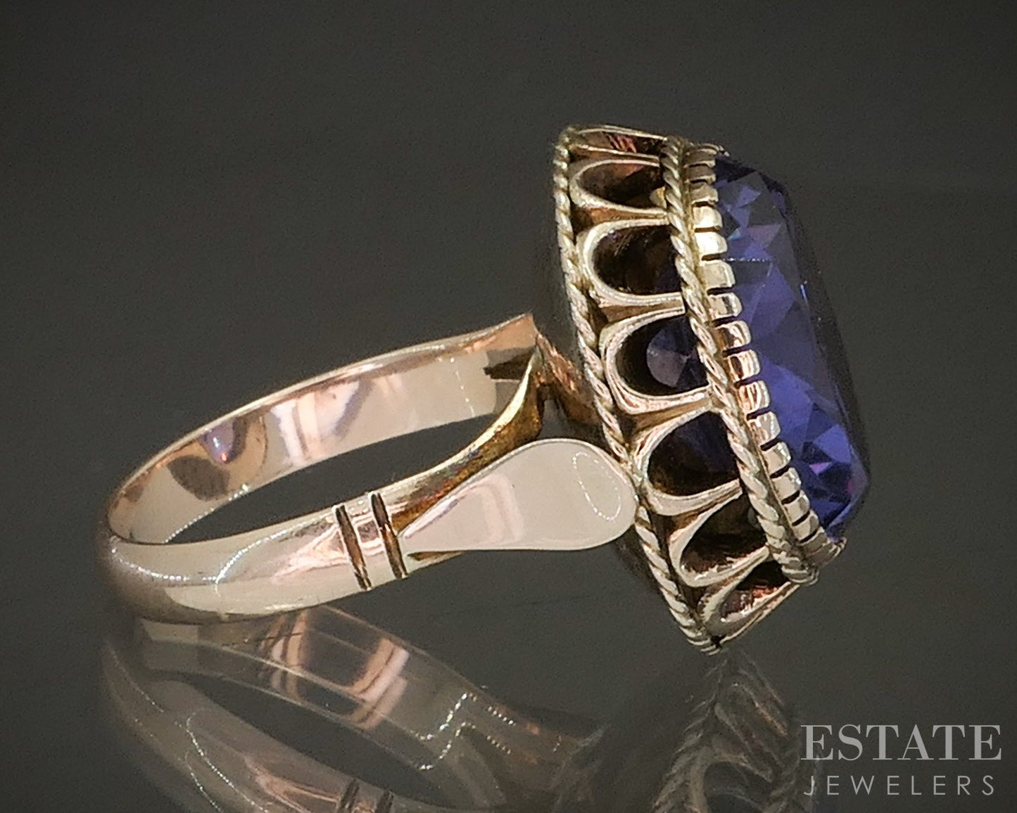 Antique 14k Yellow Gold 15mm Color Changing Sapphire Solitaire Ring 9g p59184