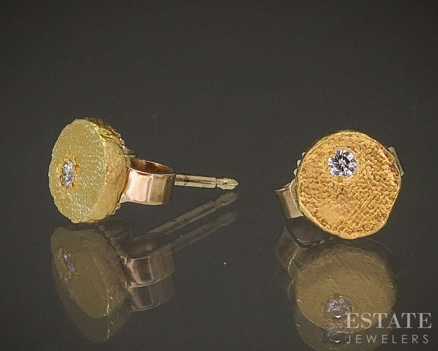 24k Yellow Gold Natural .02ctw Diamond Button Stud Earrings 1.5g p22362b